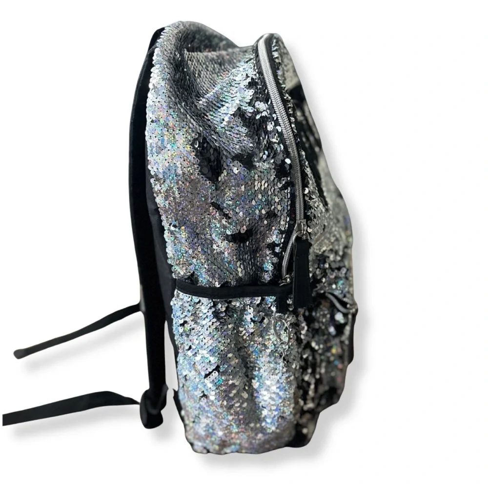 ✨ Justice Silver Reversible Sequin Laptop Backpack ✨